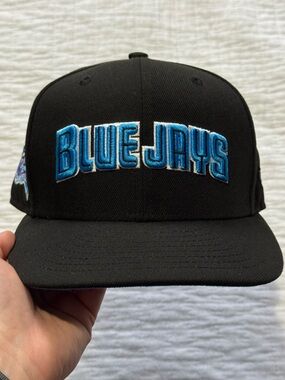 Toronto Blue Jays New Era 59Fifty Fitted 7 1/8